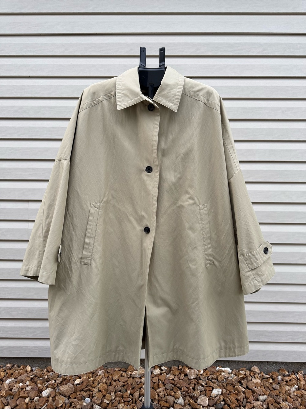 Toteme Garbadine CarClassic Women's Beige Trench Coat - Timeless Oversized Style